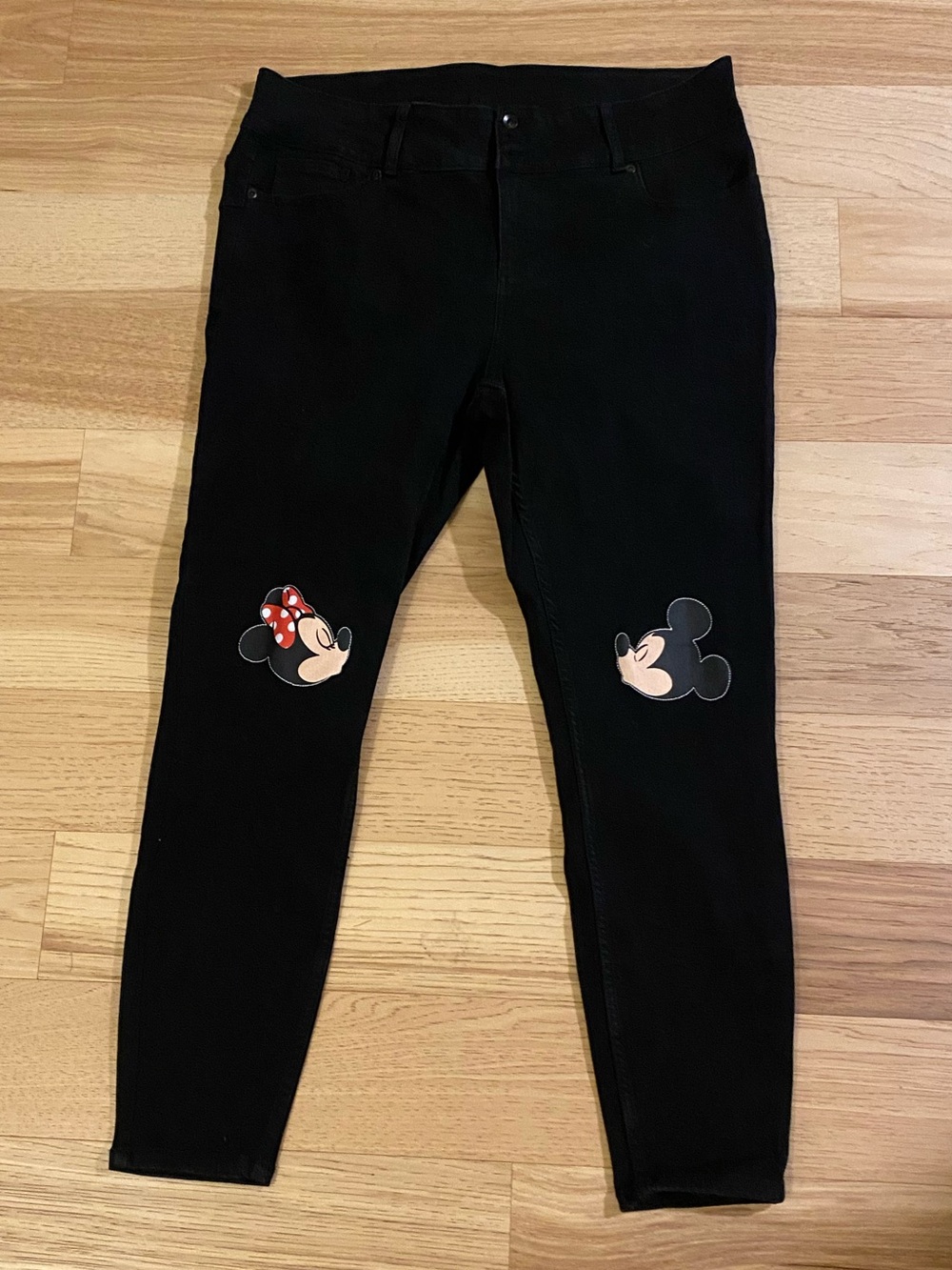 Black Women’s Jeans with Minnie & Mickey Knee Patches Size 18
